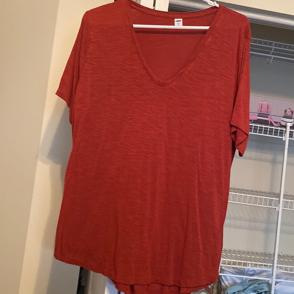Old navy large xl v-neck shirt